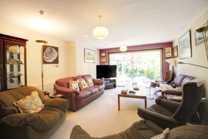 Photo 27- click for photo gallery